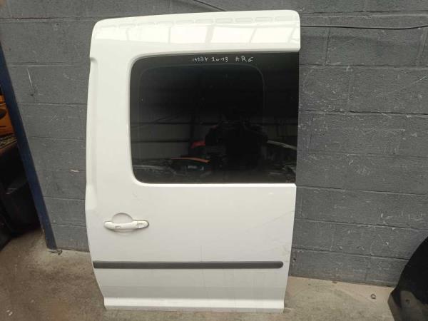 PORTE LATERALE GAUCHE VW CADDY MAXI 2004-2015 ( VITREE ) - Vue 1